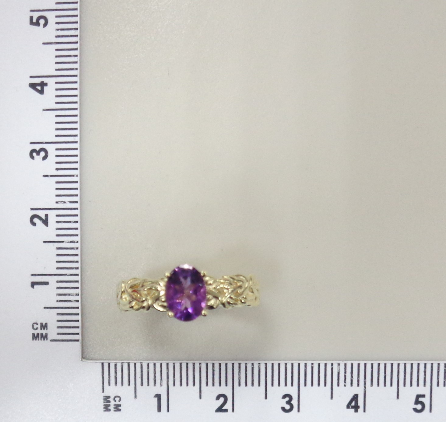 Серебряное кольцо с аметистом